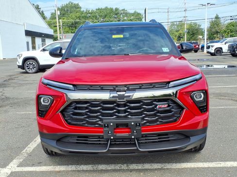 Used 2026 Chevrolet TrailBlazer RS w/ Convenience Package AWD/4WD image 2