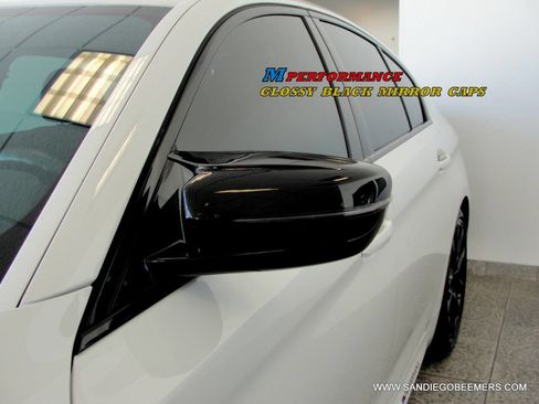 Used 2022 BMW 540i w/ M Sport Package image 5