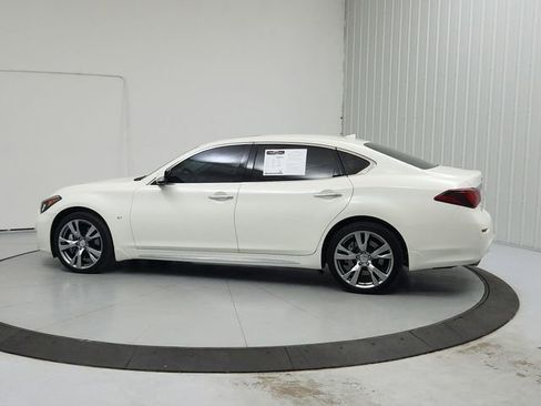 Used 2019 INFINITI Q70 L 3.7 w/ Sensory Package AWD/4WD image 5