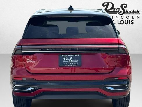 Used 2024 Lincoln Nautilus Reserve w/ Equipment Group 202A AWD/4WD image 4