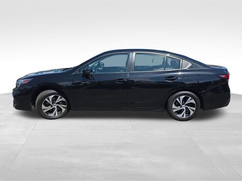 Used 2023 Subaru Legacy Premium image 5