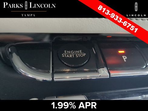 Certified 2025 Lincoln Aviator Reserve RWD image 32