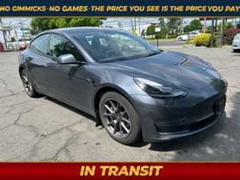 Used 2023 Tesla Model 3 Standard Range RWD image 1