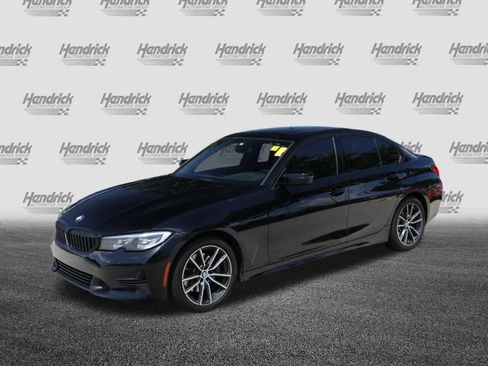 Used 2020 BMW 330i Sedan w/ Driving Assistance Package RWD image 5
