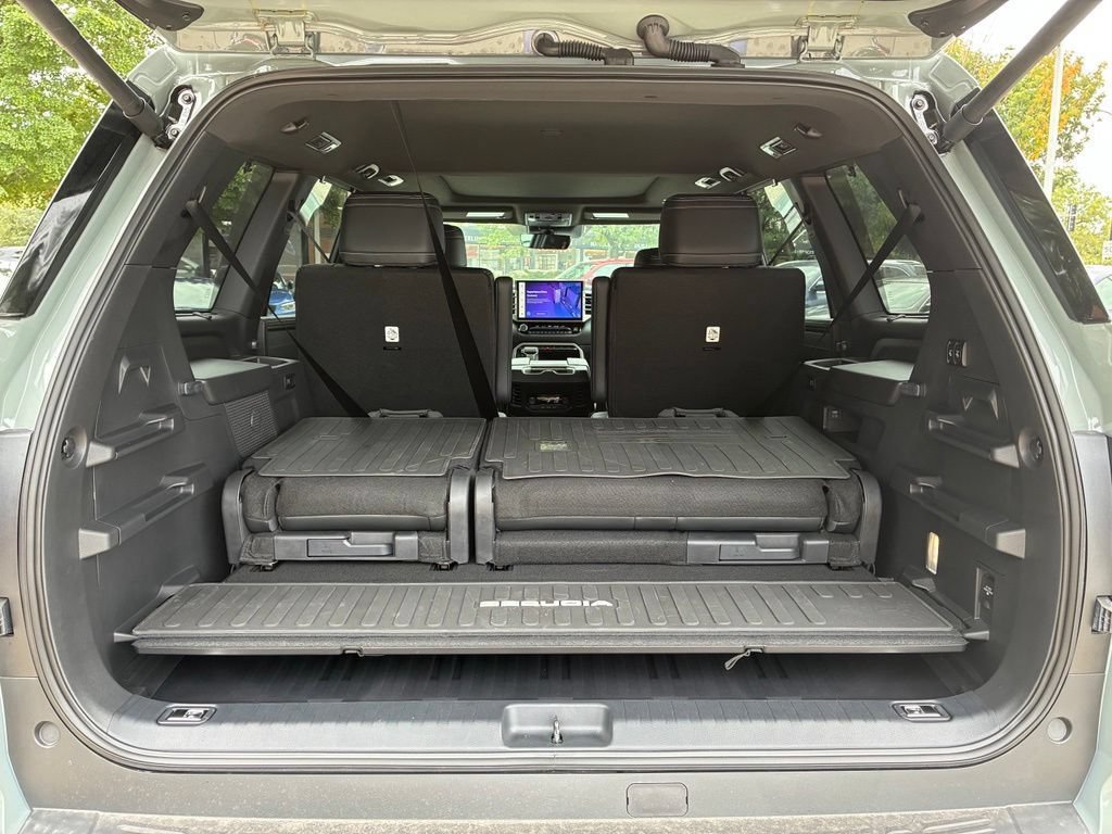 Used 2026 Toyota Sequoia Limited AWD/4WD image 38