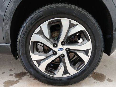 Used 2020 Subaru Outback Touring XT image 16