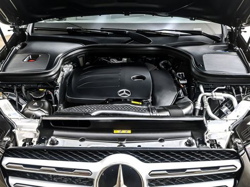 Certified 2022 Mercedes-Benz GLC 300 image 12