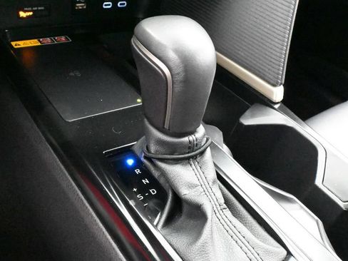 Used 2025 Toyota Camry SE FWD image 22