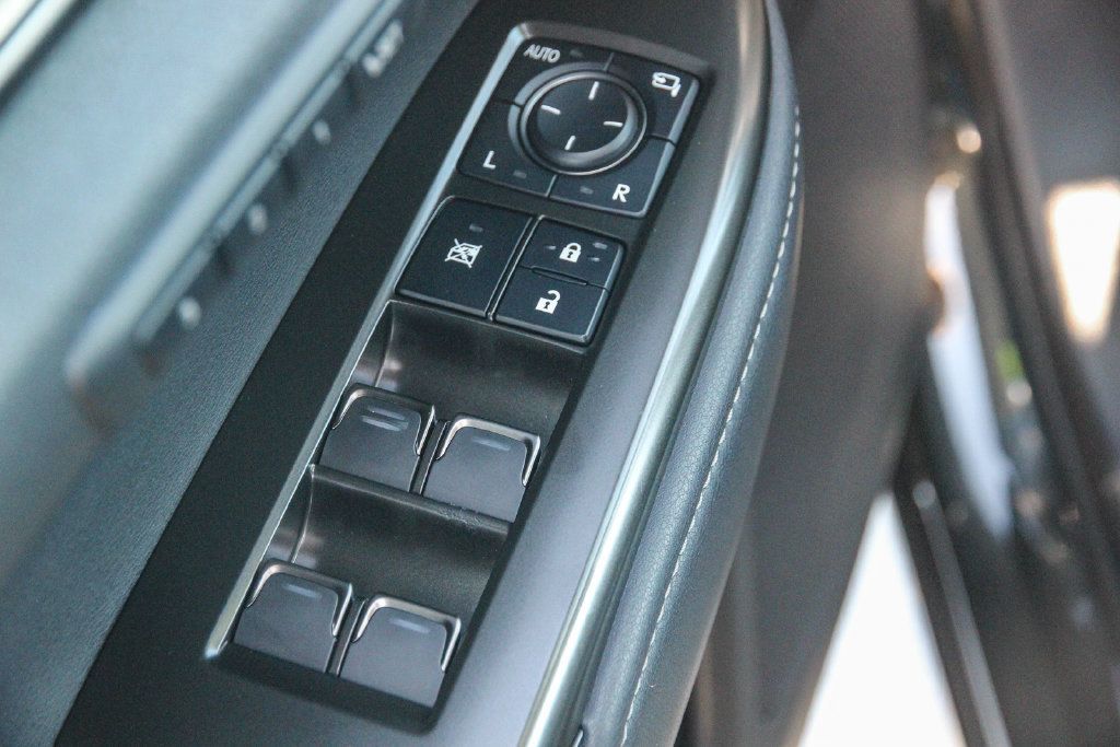 Used 2026 Lexus NX 350h AWD w/ Accessory Package (2T) image 22