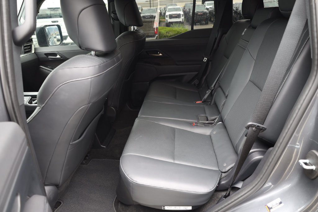 Used 2026 Lexus GX 550 w/ Cold Area Package AWD/4WD image 22