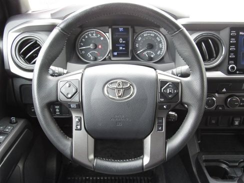 Certified 2023 Toyota Tacoma TRD Off-Road w/ Black Out Package (TMS) AWD/4WD image 25