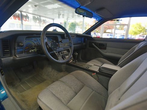 Used 1991 Chevrolet Camaro RS image 4