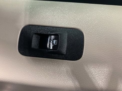 Used 2020 Ford F150 Limited image 31