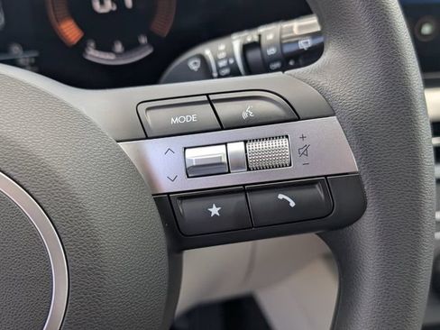 New 2026 Hyundai Tucson SE FWD image 16