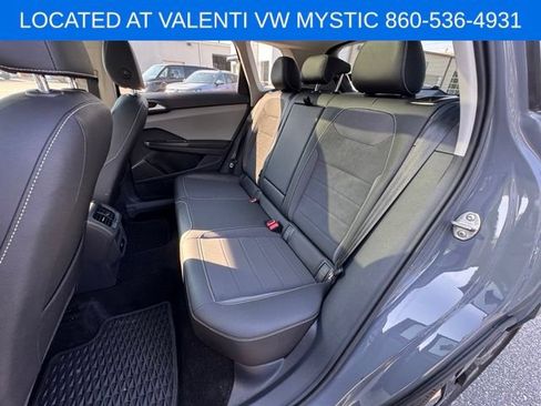Certified 2024 Volkswagen Taos SE AWD/4WD image 10