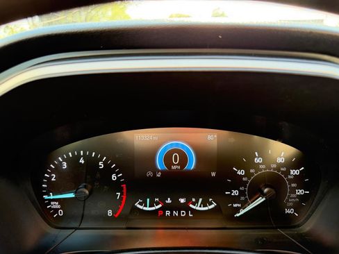 Used 2021 Ford Escape SE image 18