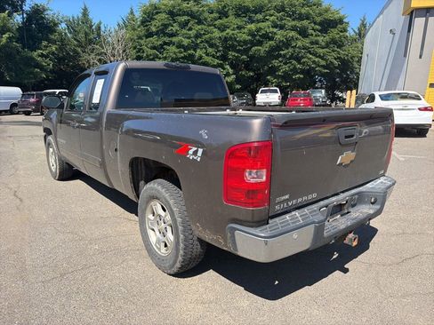 Used 2007 Chevrolet Silverado 1500 LTZ w/ Safety Package AWD/4WD image 5