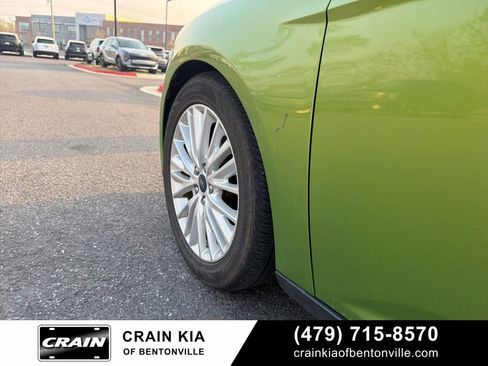 Used 2018 Ford Focus Titanium image 13