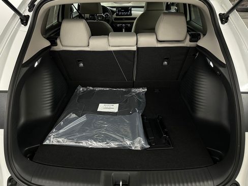 New 2026 Honda HR-V LX image 24