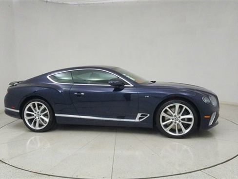 Used 2022 Bentley Continental GT image 59