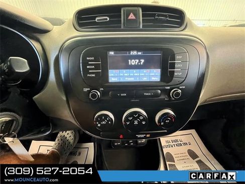Used 2018 Kia Soul image 19