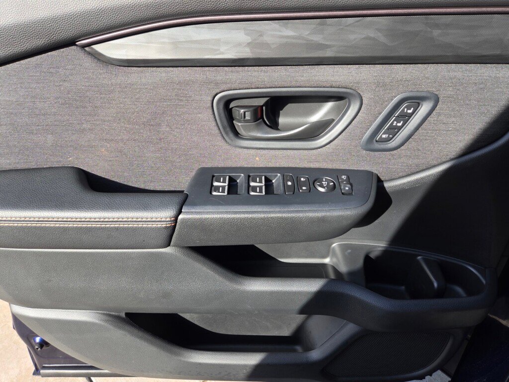 Certified 2026 Honda Passport TrailSport image 20