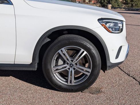 Certified 2021 Mercedes-Benz GLC 300 4MATIC image 9