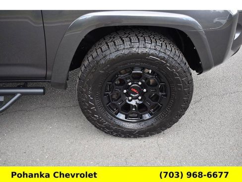 Used 2023 Toyota 4Runner SR5 AWD/4WD image 35