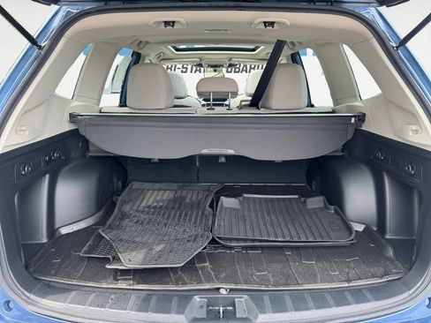 Used 2023 Subaru Forester Premium AWD/4WD image 16
