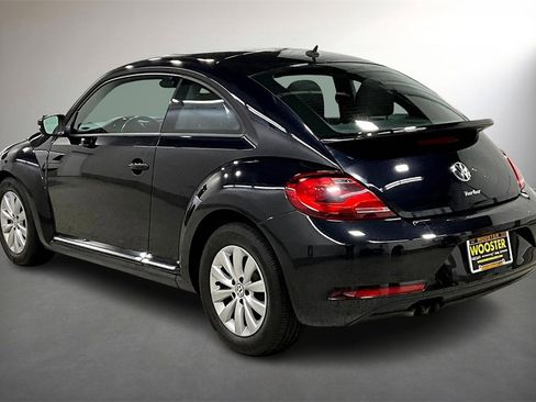 Used 2019 Volkswagen Beetle 2.0T S image 4