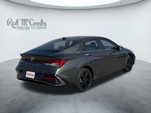 New 2026 Hyundai Elantra SEL Sport Premium FWD image 5