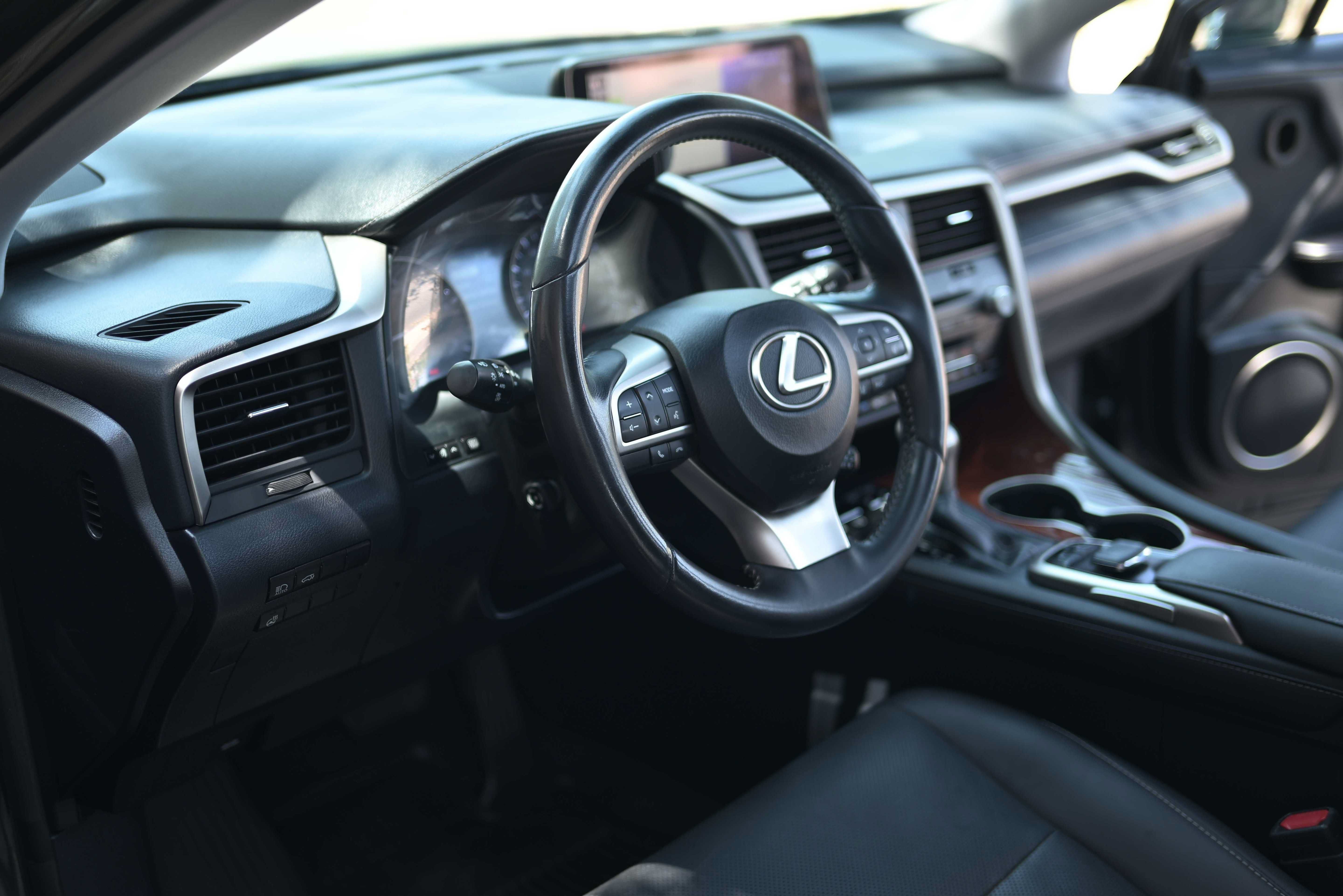 Used 2019 Lexus RX 350L AWD image 12