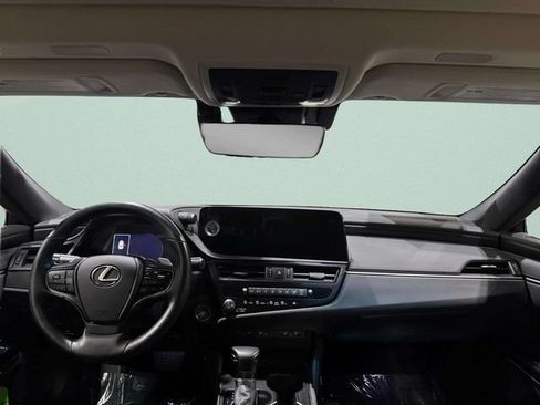 Used 2024 Lexus ES 350 w/ Premium Package FWD image 10
