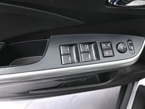 Used 2016 Honda CR-V Touring image 17