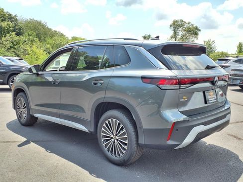 New 2025 Volkswagen Tiguan S w/ 18" Wheel Package image 7