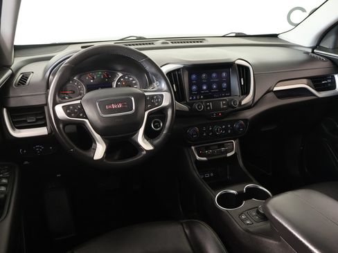 Used 2022 GMC Terrain SLT AWD/4WD image 2