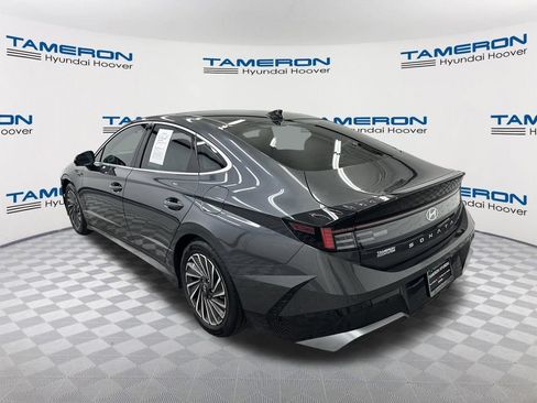 Used 2024 Hyundai Sonata Limited FWD image 3