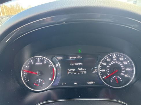 Certified 2022 Kia Seltos SX image 25