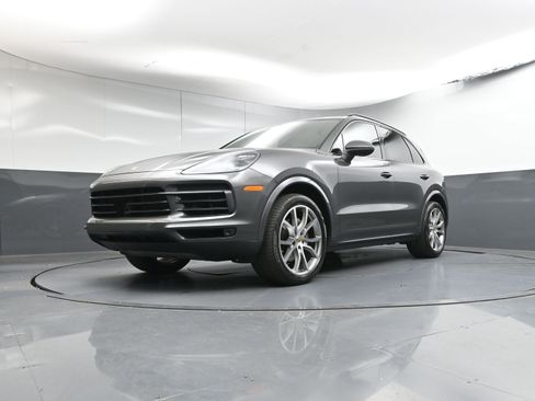 Certified 2019 Porsche Cayenne image 29