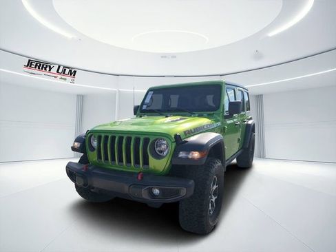 Used 2020 Jeep Wrangler Unlimited Rubicon w/ Cold Weather Group image 7