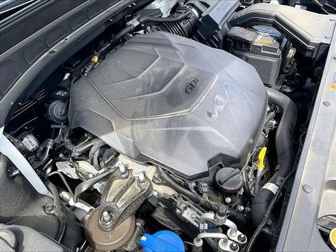 Used 2023 Kia Telluride S AWD/4WD image 33