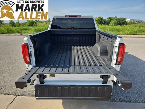 Used 2025 GMC Sierra 1500 AT4 AWD/4WD image 26