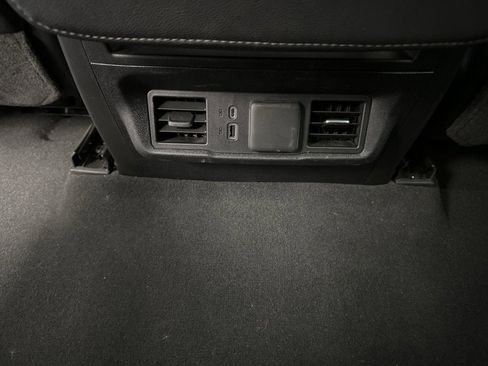 Certified 2025 GMC Sierra 1500 SLT image 20