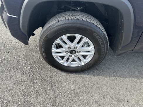 Used 2025 Toyota Tundra SR5 AWD/4WD image 11