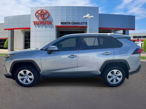 Used 2024 Toyota RAV4 LE FWD image 5