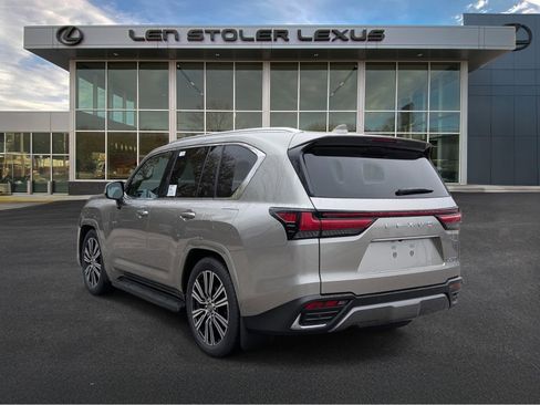 New 2026 Lexus LX 700h Luxury image 3