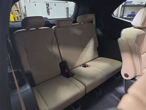 New 2026 Buick Enclave Preferred w/ LPO, Floor Liner Package image 12