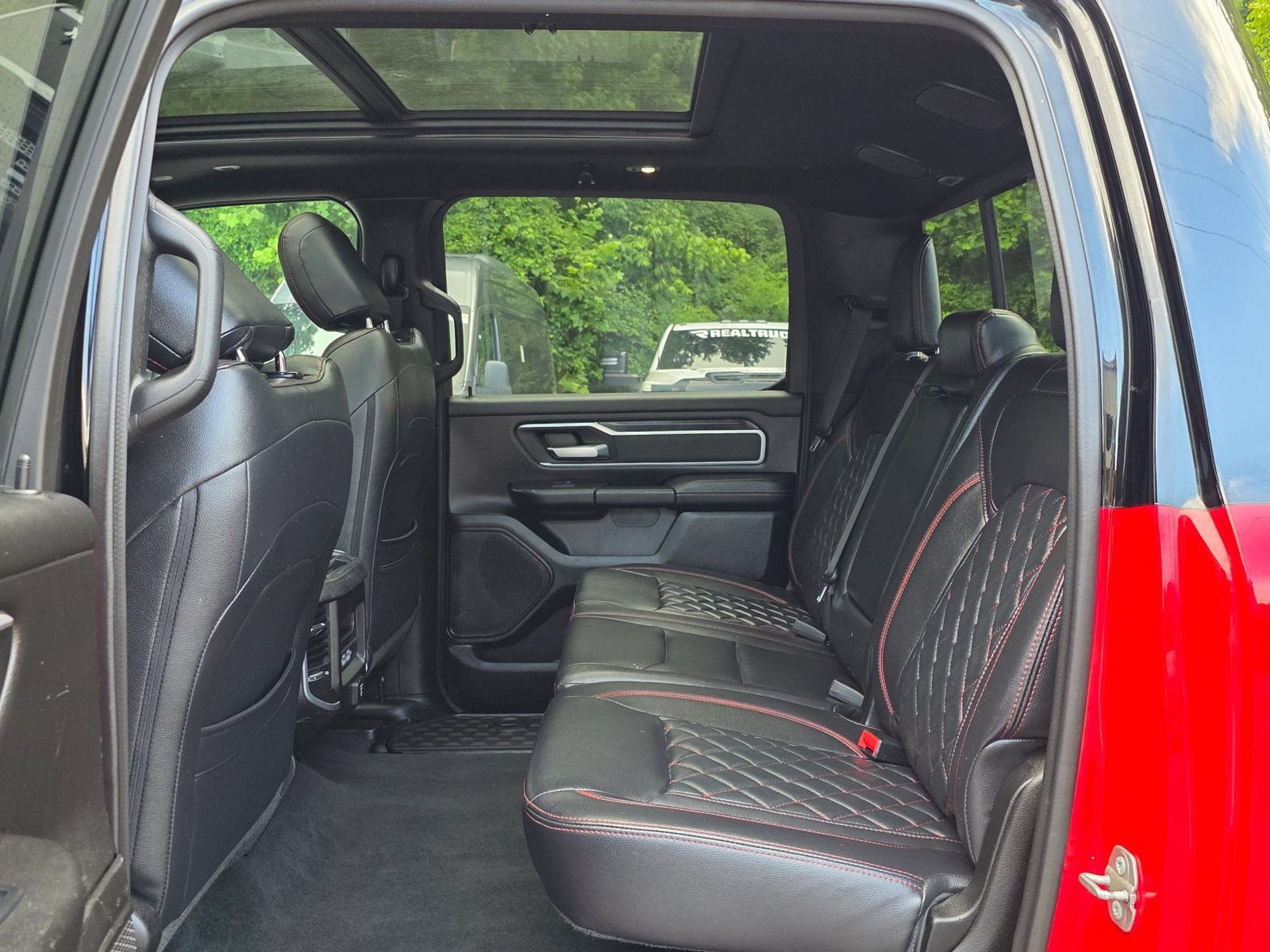 Used 2022 RAM 1500 Big Horn AWD/4WD image 26