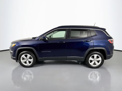 Used 2018 Jeep Compass Latitude w/ Popular Equipment Group AWD/4WD image 8