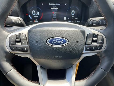 New 2025 Ford Explorer Active image 9